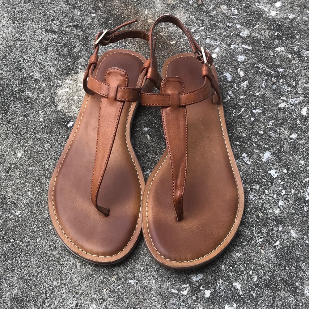 Tan leather sandals